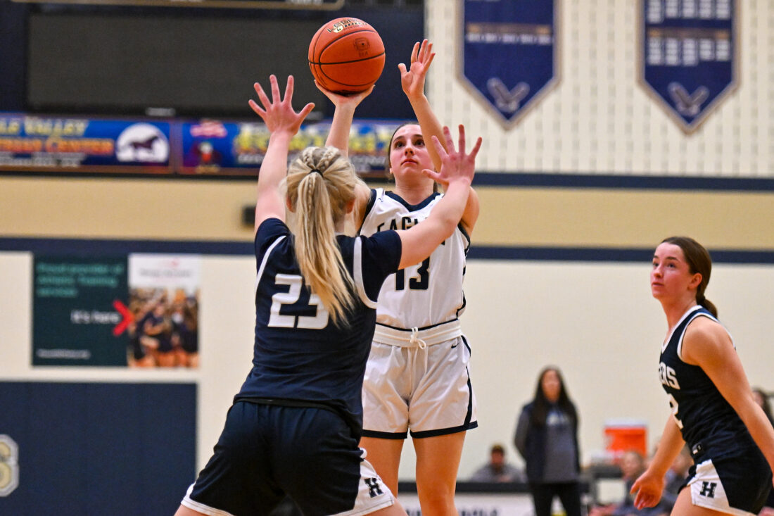 Bald Eagle girls drop to 0-3 with tough loss to Hollidaysburg | News,  Sports, Jobs - The Express
